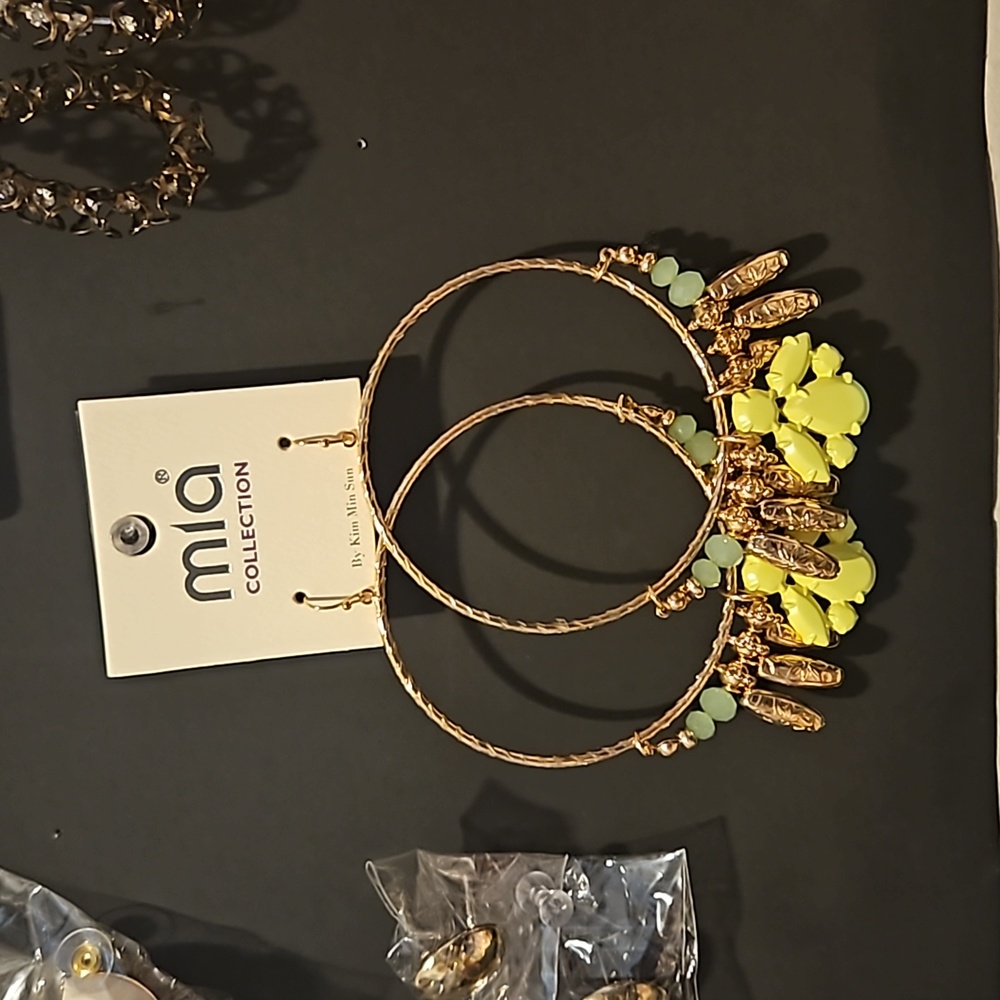 Mia earrings